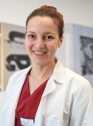 Dr. Teresa Rieg, Oberärztin Frauenklinik
Klinikum Heidenheim Dr. Teresa Rieg, Oberärztin Frauenklinik
Klinikum Heidenheim