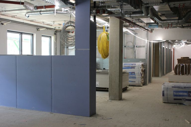 Der Innenausbau geht voran. Juni 2025. Haus L. 
Klinikum Heidenheim