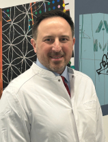Chefarzt Dr. Arkadiusz Praski