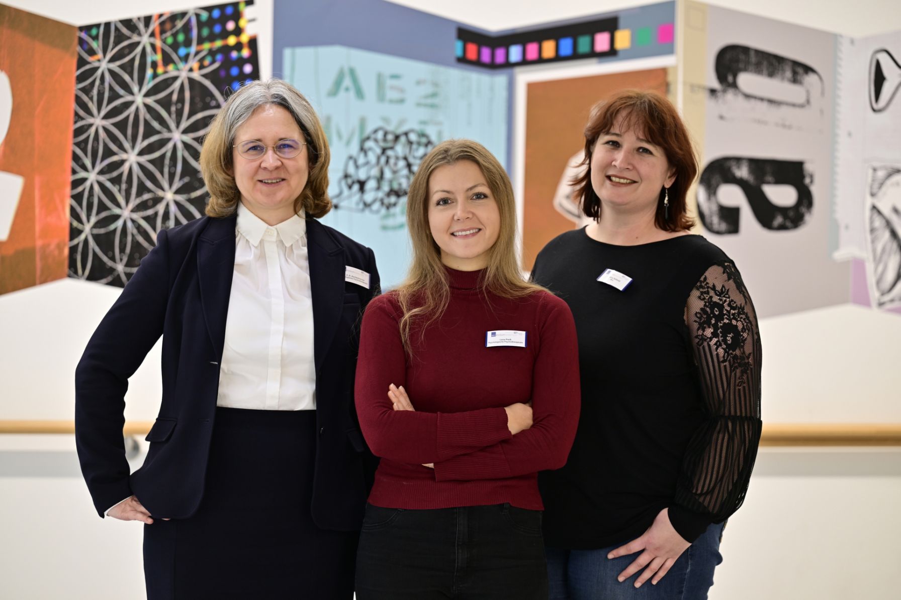 MVZ Psychotherapie am Klinikum Heidenheim. Von links nach rechts: Dr. Annika Berit Aschenbrenner, Lena Preiß und Frau Seibold